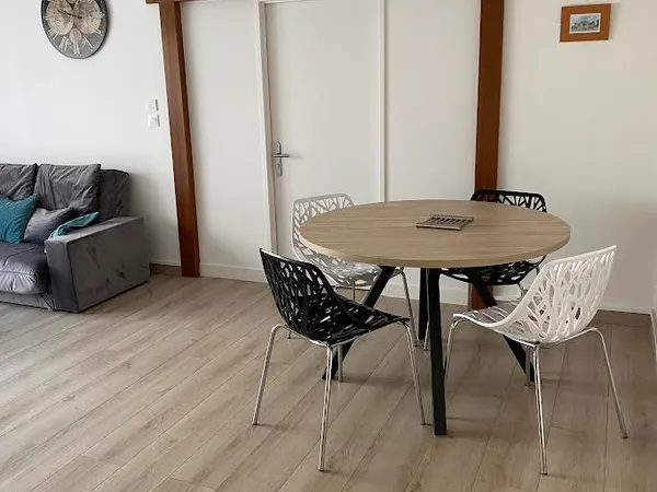 Loue chambre en colocation 96m² Angoulême
