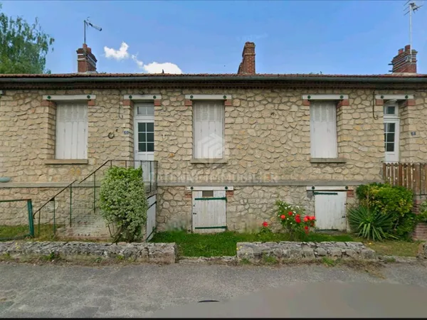 La Ferté-Milon (02460) - Ensemble immobilier à fort potentiel, idéal investisseur ou projet de rénov