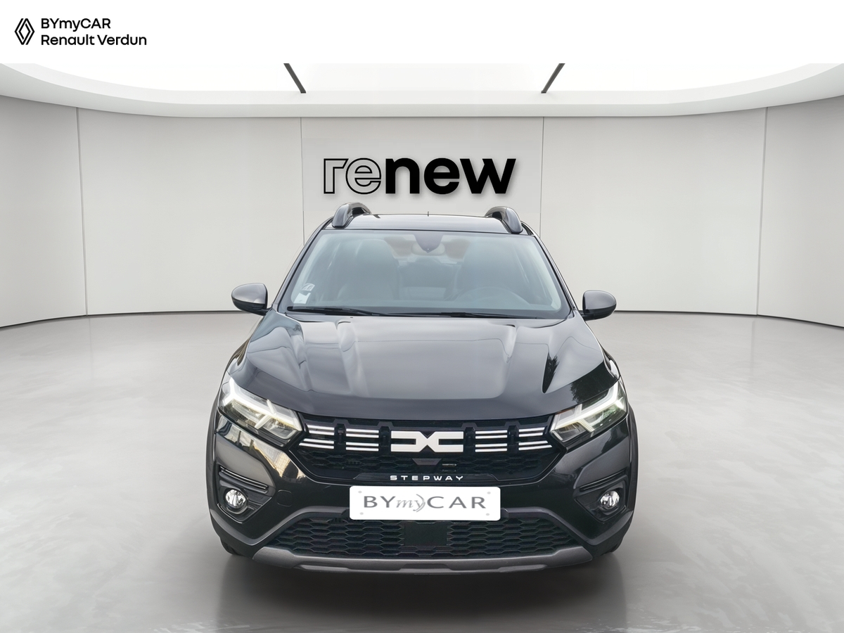 Dacia Sandero TCe 90 — photo 8