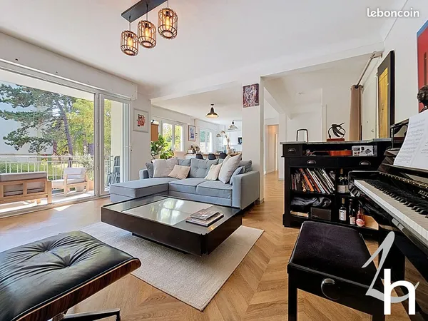 Loft 4 pièces 87 m²