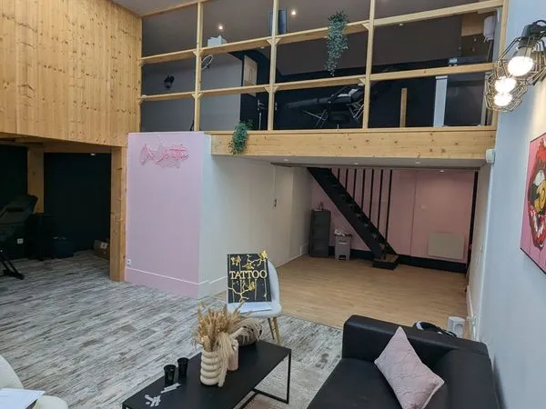 LOCAL MIXTE ACTIVITE ET LOGEMENT hyper-centre