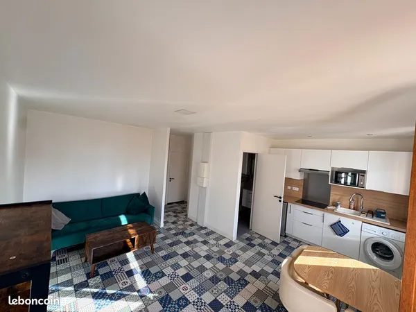 Gemenos centre loue t2 renove