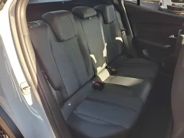 Peugeot 2008 puretech 130 s&amp;s bvm6 — photo 63