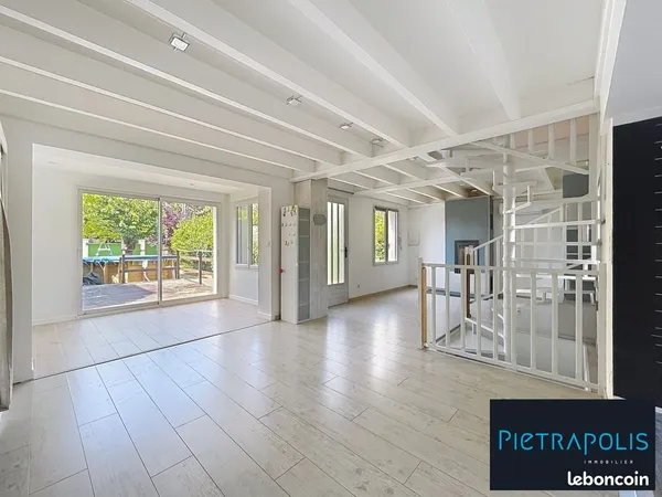 Maison 6 pièces 94 m²