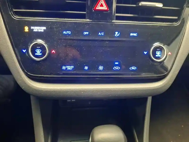 Hyundai Ioniq plug-in 141 ch — photo 97