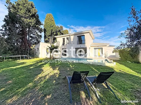 Villa 5 pièces 137 m²