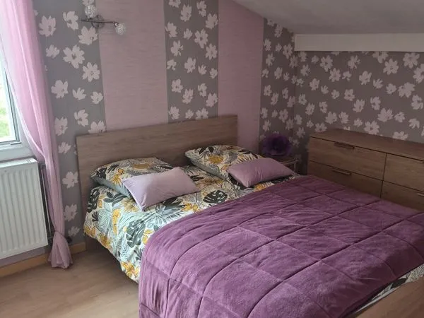 Chambre meublee