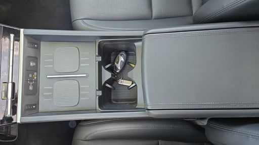 Hyundai Santa Fe 1.6 T-GDI 253 - Executive – 2024 – 13942 km – Hybride rechargeable – Boîte Automatique — photo 17