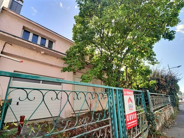 Maison 7 pièces à vendre à Saint Sébastien sur Loire - Centre, proche écoles et commerces - potentie