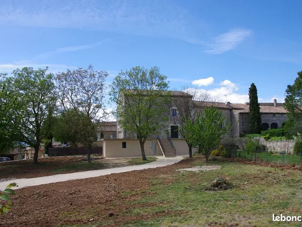 Loue maison st privat de champclos
