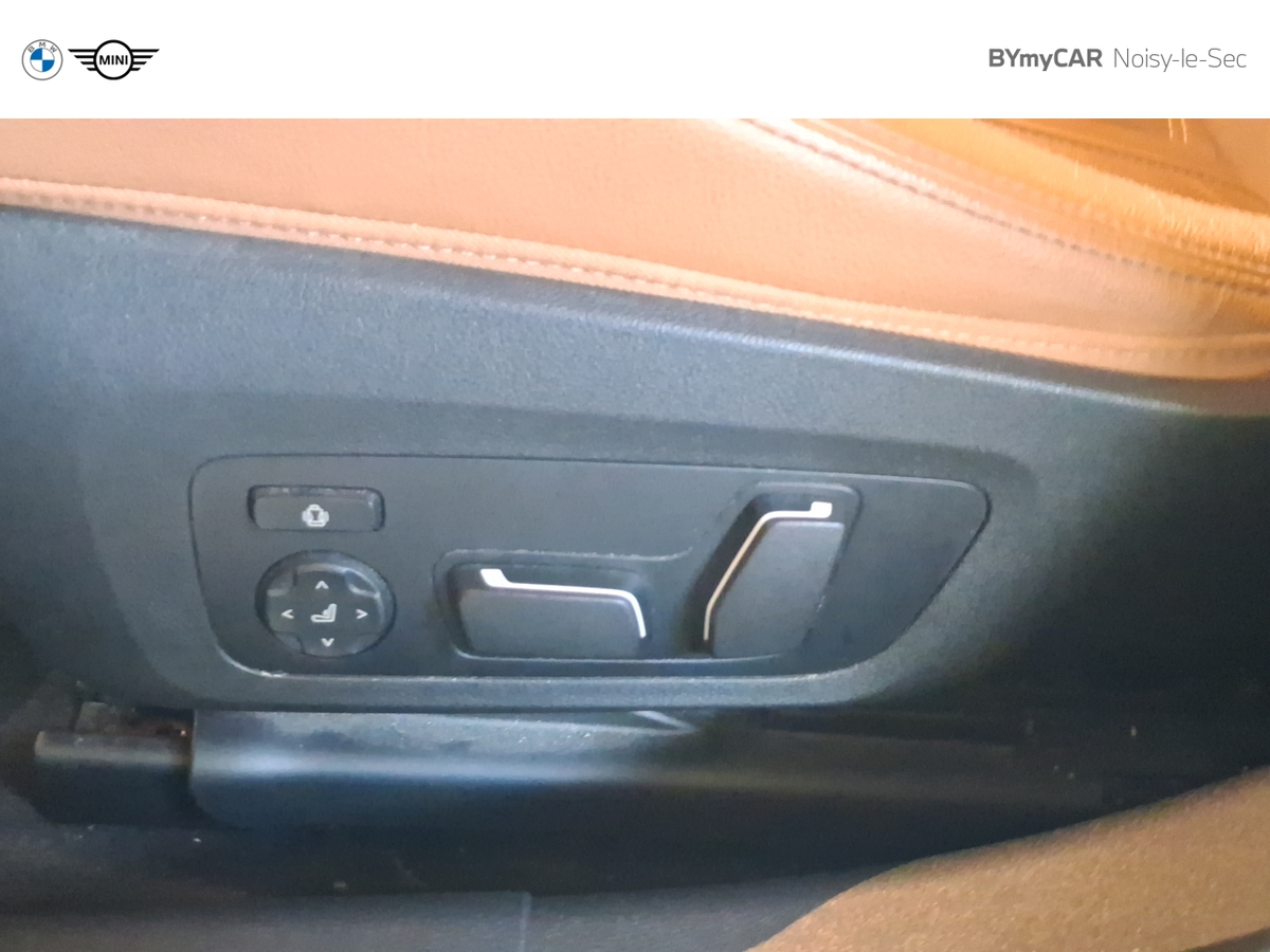 BMW Touring 330e xDrive 292 ch BVA8 — photo 16