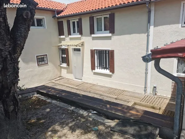 Immeuble de rapport 5 pièces 143 m²