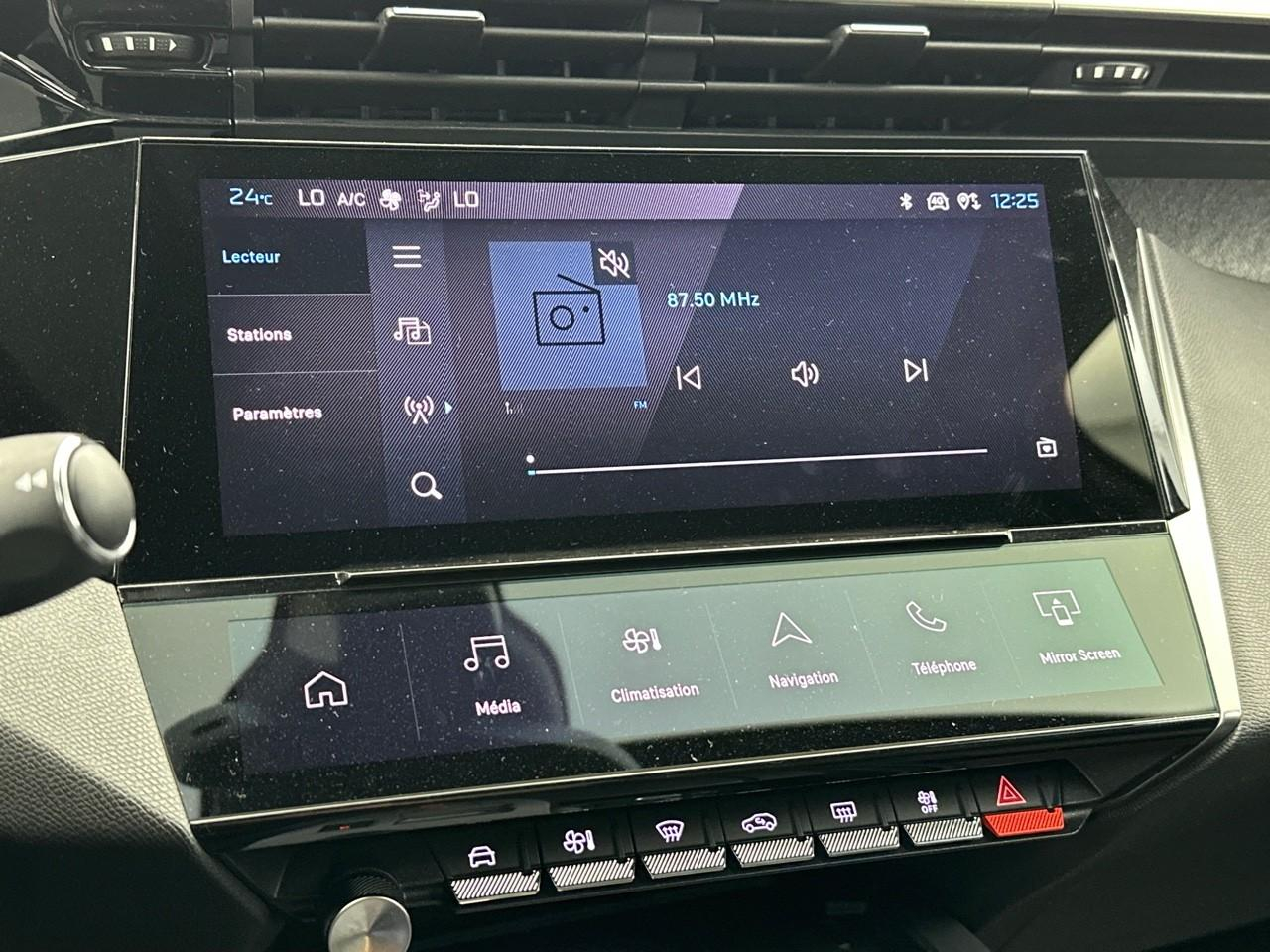 Peugeot 308 bluehdi 130ch s&s eat8 allure pack — photo 22