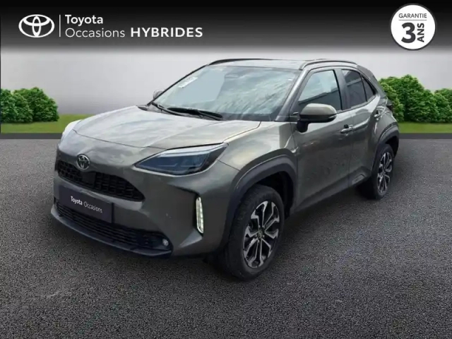 Toyota Yaris cross 130h design mc24
