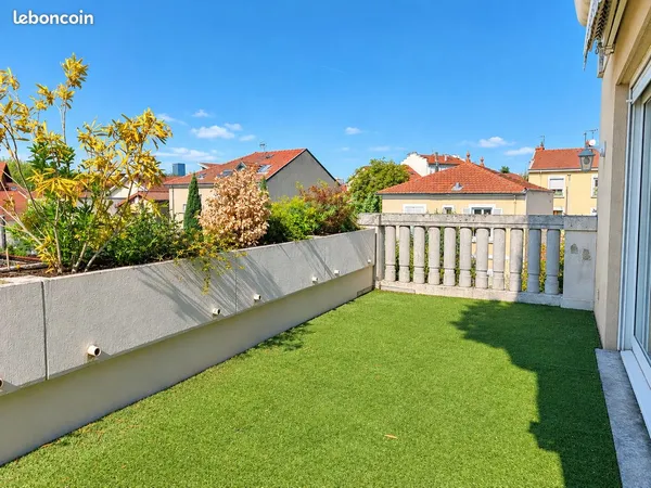 🏡 Coup de coeur assuré - Grand 4/5 pièces de 107 m² avec terrasse, cave et garage double possible, M