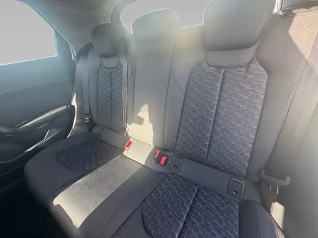 Audi A1 sportback 25 tfsi 95 ch s tronic 7 — photo 12