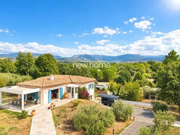 Maison de plain-pied 4 pièces 130 m²