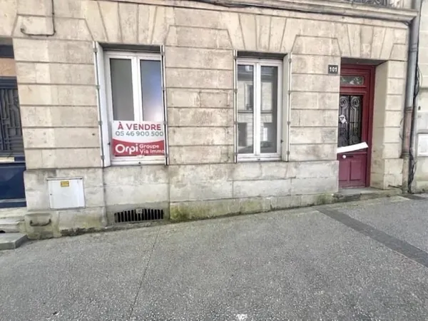 Local 186 m²