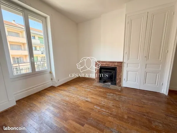 Appartement 2 pièces 61 m²