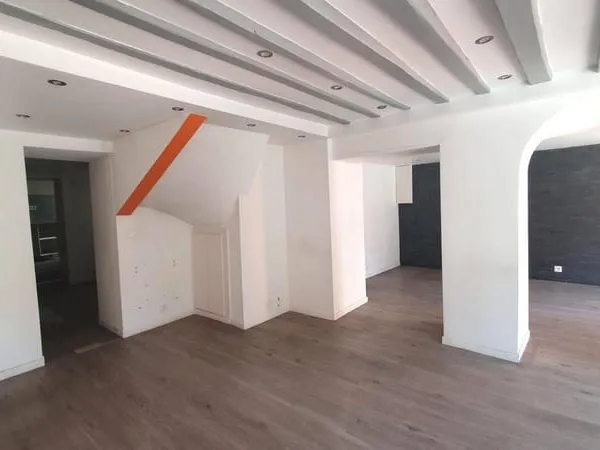 Local commercial 49 m²
