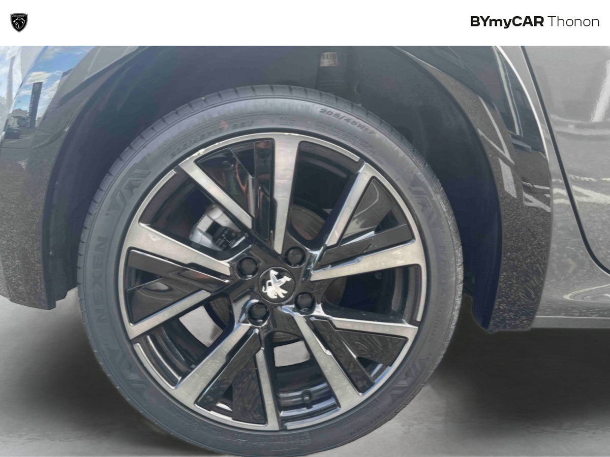 Peugeot 208 PureTech 130 S&amp;S EAT8 — photo 16