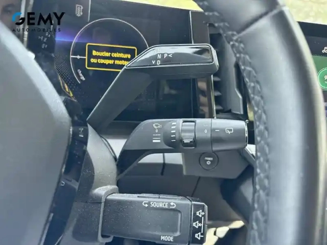 Renault Megane e-tech ev60 220 ch super charge — photo 65
