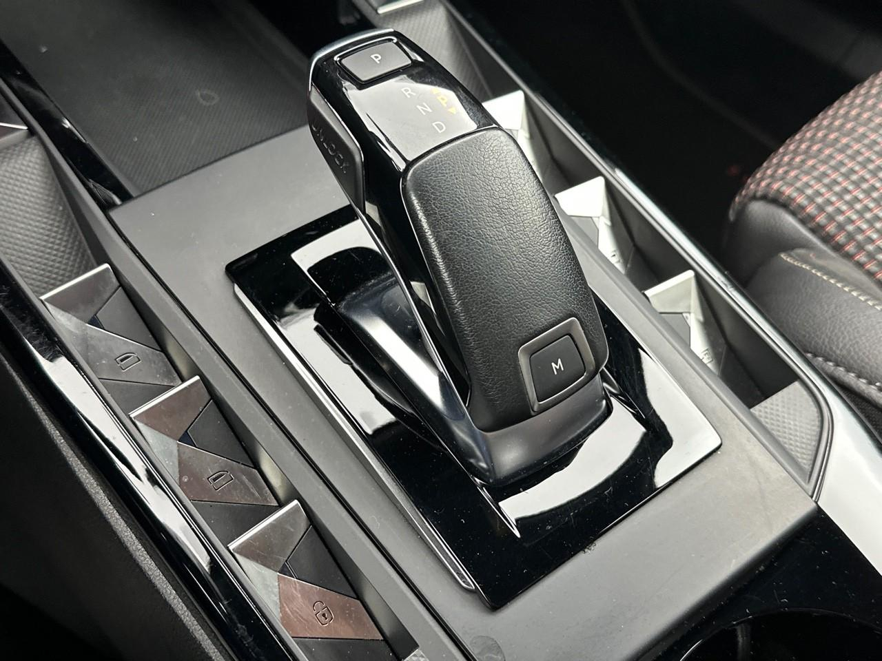 Ds Ds 3 crossback puretech 130 eat8 performance line+ — photo 34