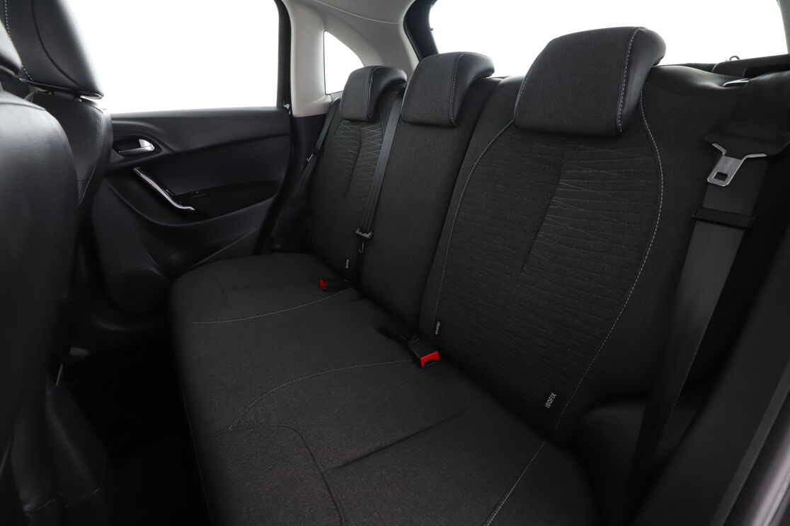 Citroen C3 1.2 PureTech — photo 13