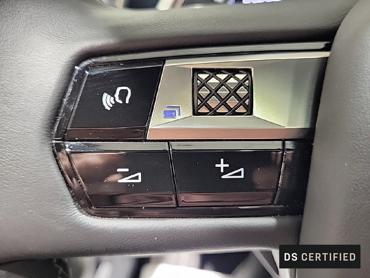 Ds Ds 7 crossback hybride rechargeable e-tense 360 eat8 4x4 performa — photo 19