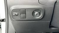 Citroen C3 1.2 PureTech 83ch S&S Shine — photo 17
