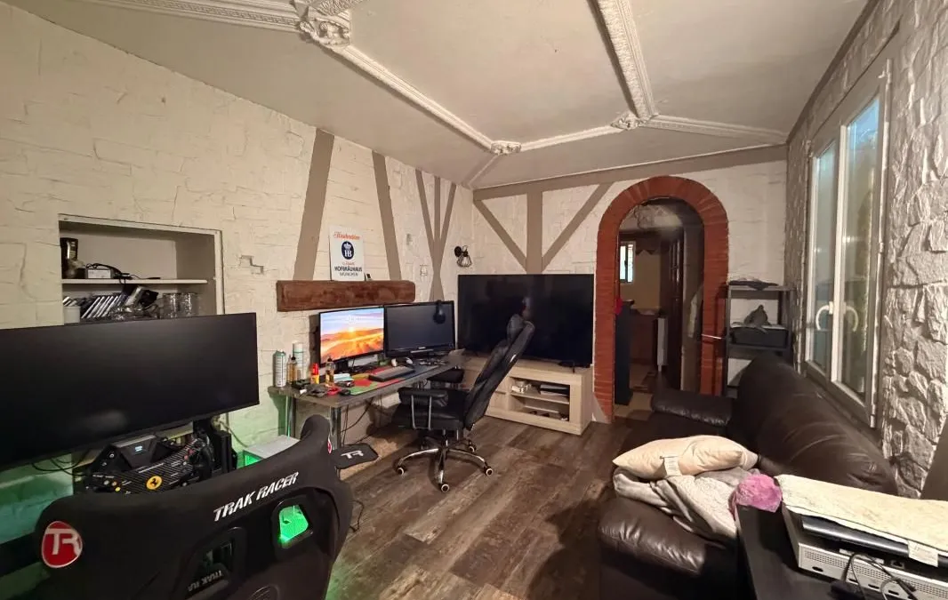 Photo 2