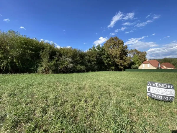 Terrain 1580 m²