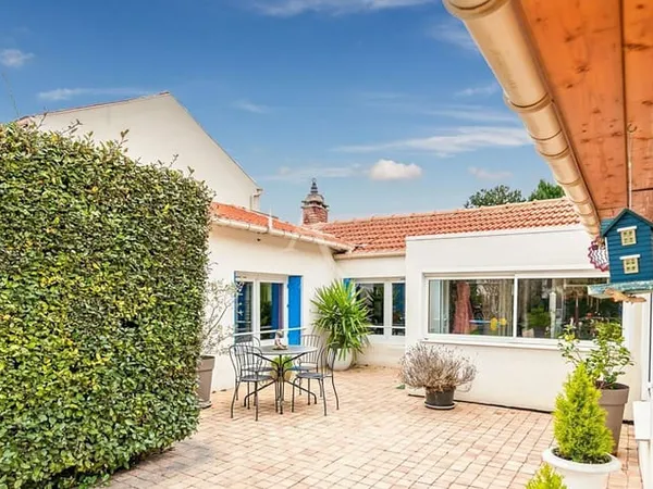 Maison de plain-pied 4 pièces 77 m²