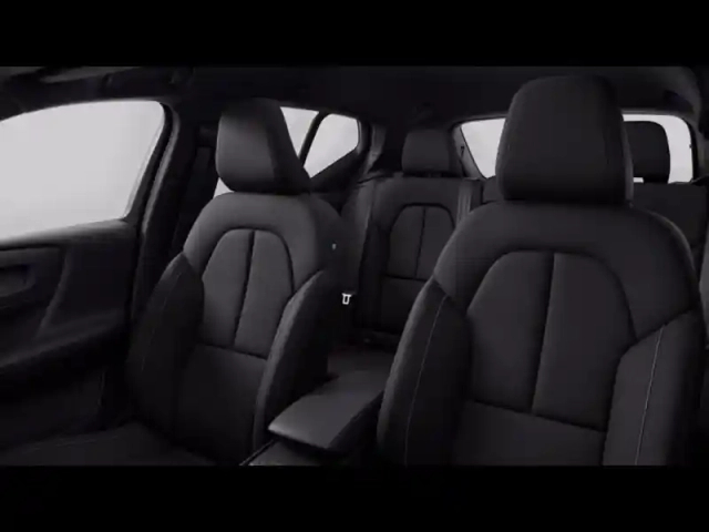 Volvo Ex40 twin performance 442ch plus awd — photo 6