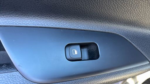 Kia Stonic 1.6 CRDi 110 - Active – 2018 – 99380 km – Diesel – Boîte Manuelle — photo 6