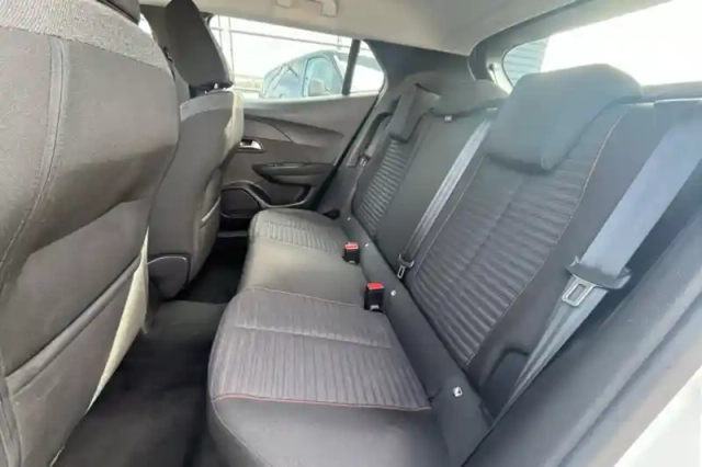 Peugeot 2008 puretech 130 s&amp;s eat8 — photo 63