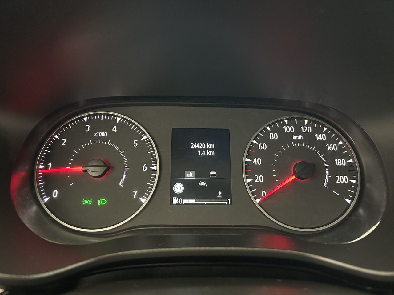 Dacia Sandero — photo 17