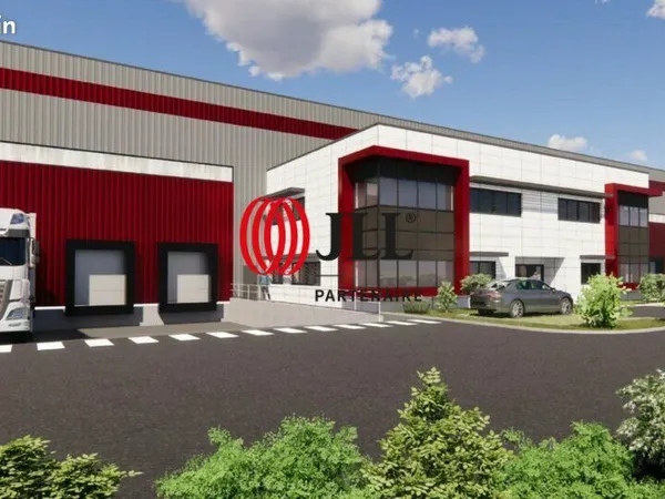 ENTREPOT - LOGISTIQUE 12533 m² COURNON-D'AUVERGNE