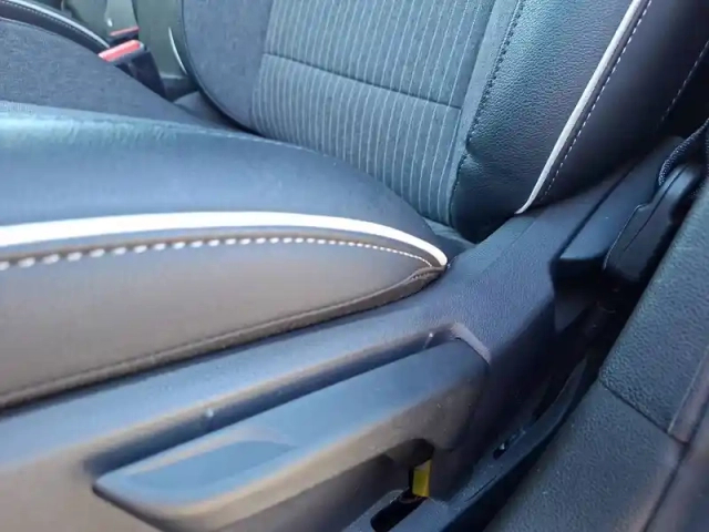 Renault Clio tce 90 — photo 29