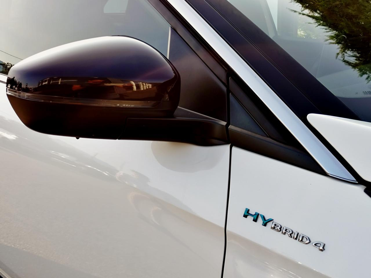 Peugeot 3008 hybrid4 300 e-eat8 gt line — photo 19