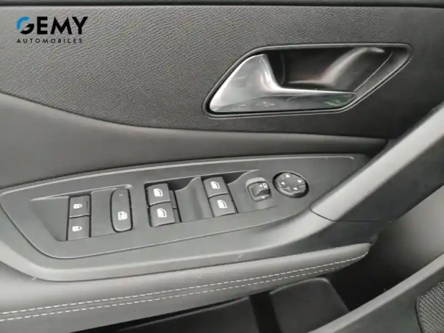 Peugeot 308 puretech 130ch s&amp;s eat8 — photo 16