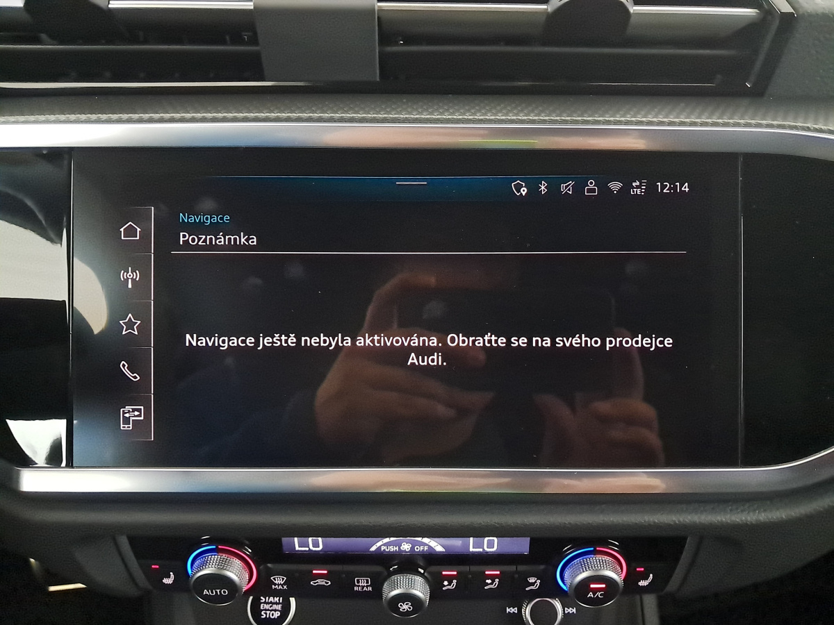 Audi Q3 — photo 24