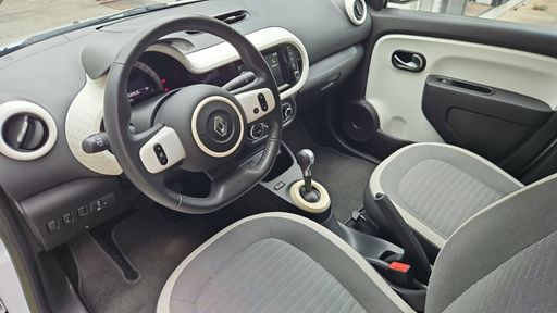 Renault Twingo E-Tech 81 22 kWh - Equilibre – 2022 – 33959 km – Électrique – Boîte Automatique — photo 28