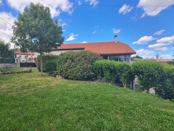 Maison 8 pièces 160 m²