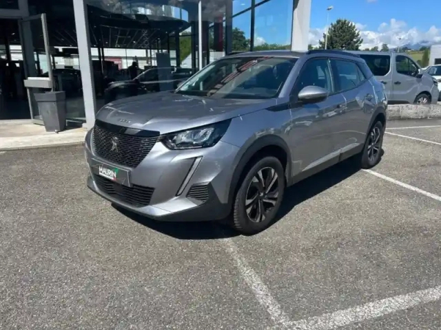 Peugeot 2008 1.2 puretech 130ch s&amp;s allure 7cv — photo 2