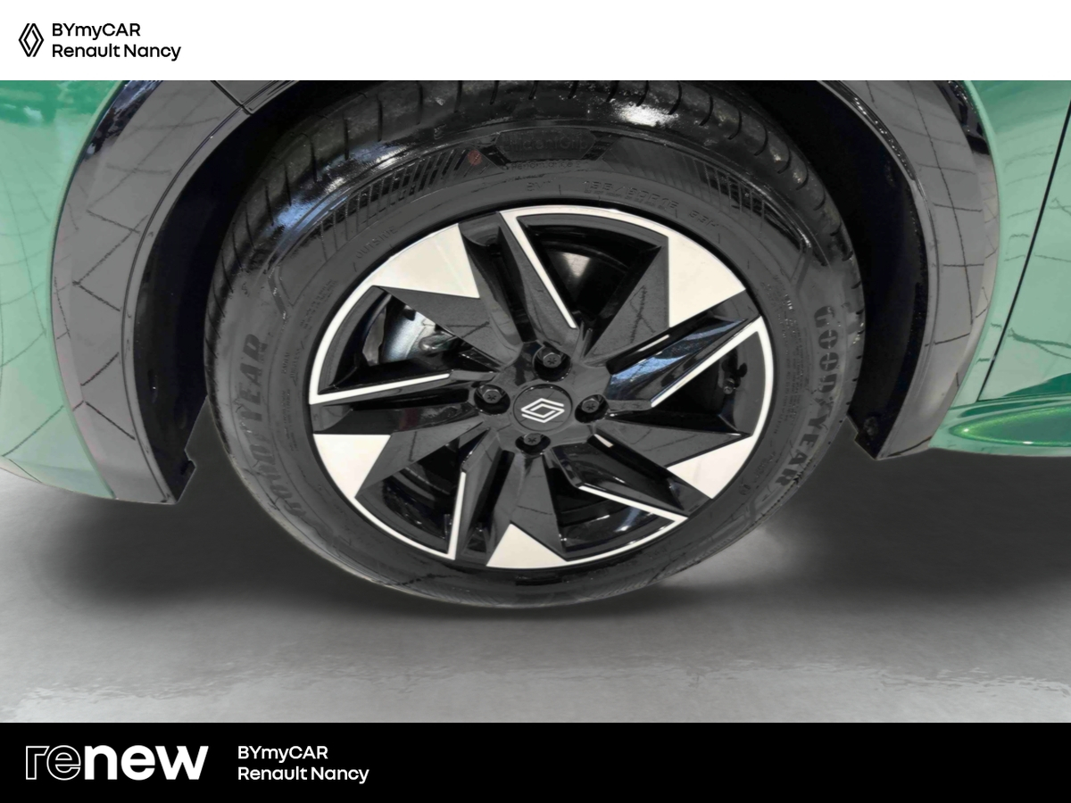 Renault Clio TCe 115 ch — photo 14