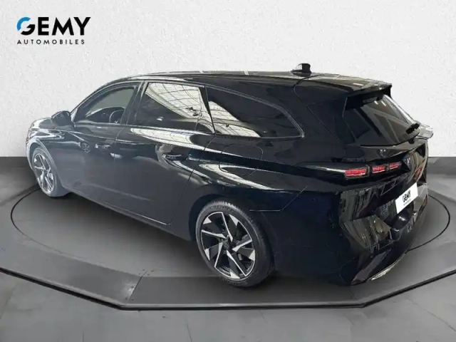 Peugeot 308 sw phev 180 e-eat8 — photo 7
