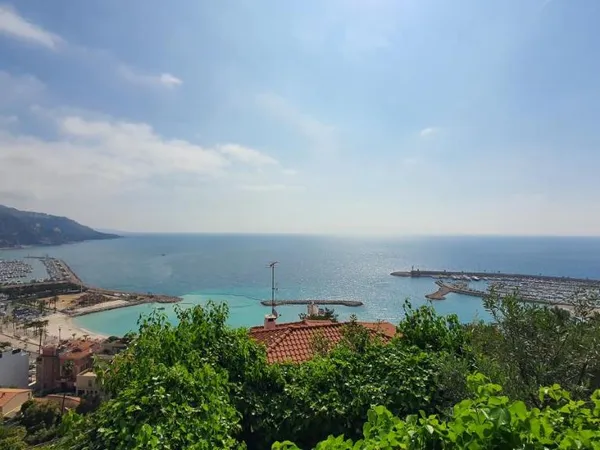 Maison 260 m²