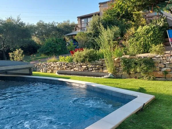 Superbe maison a 2' du centre ville manosque de 145 m² sur 1300 m² ideal