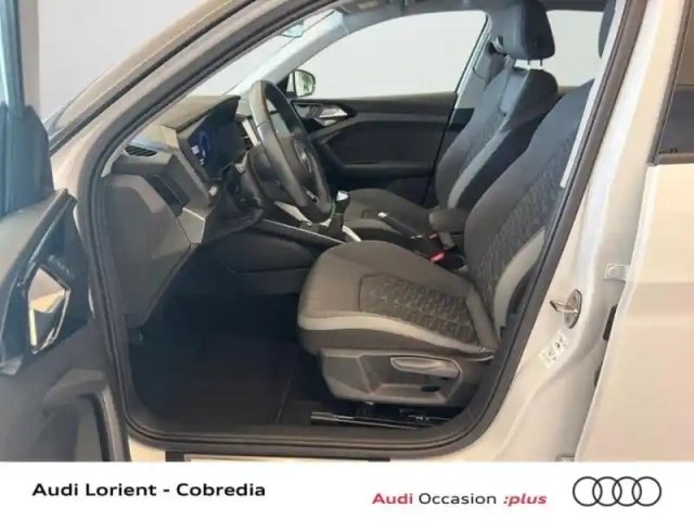 Audi A1 sportback 25 tfsi 95ch advanced — photo 7